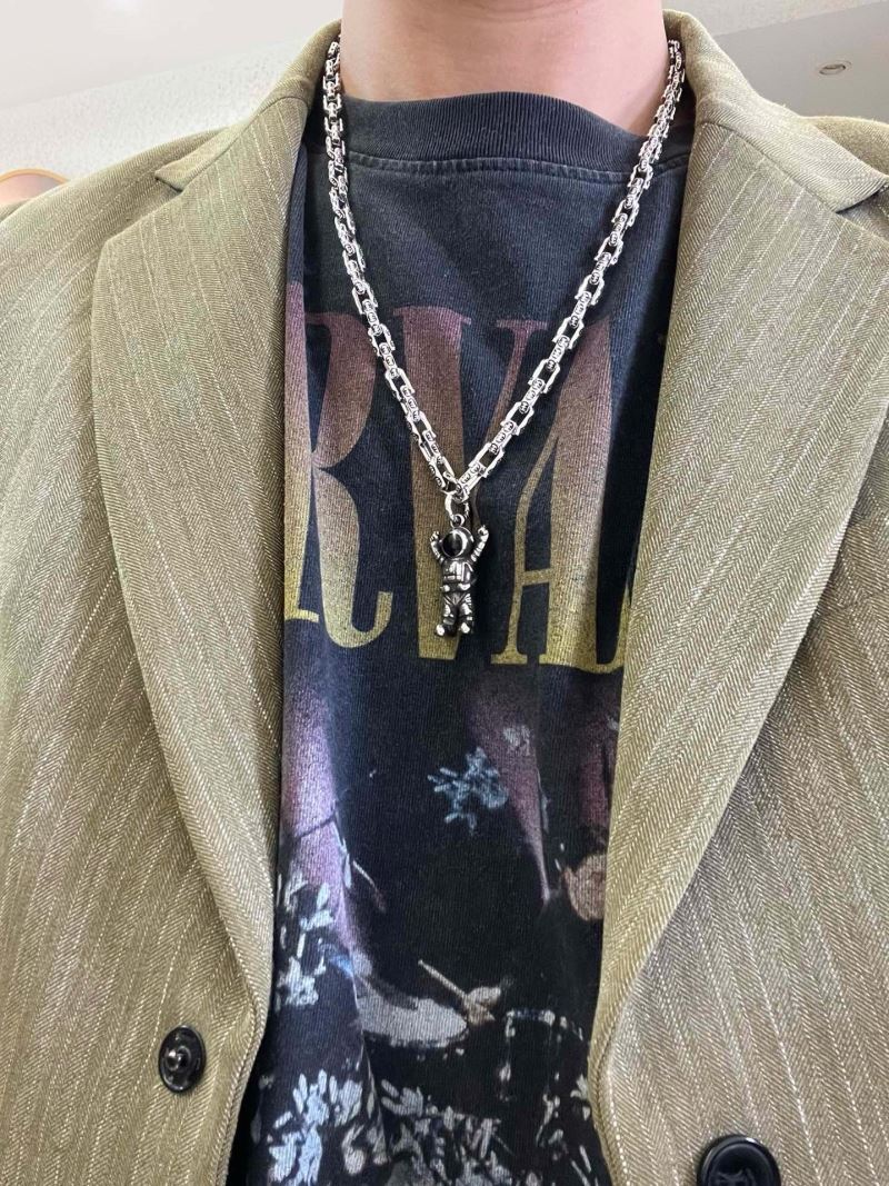 Gucci Necklaces